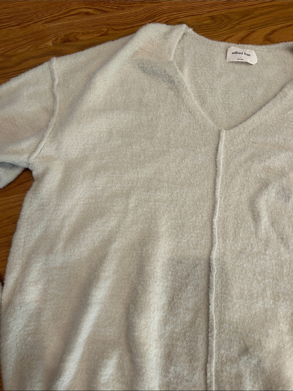 Wilfred Free silver cream V-Neck slouchy oversized drop shoulder Sweater large - Picture 3 of 7